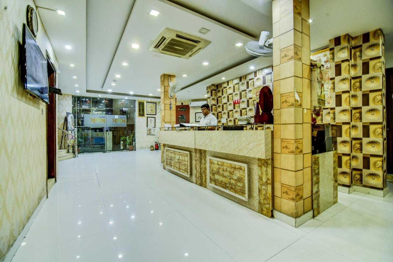 Oyo Hotel Asko International Near Gurudwara Shri Bangla Sahib Нью-Делі Екстер'єр фото
